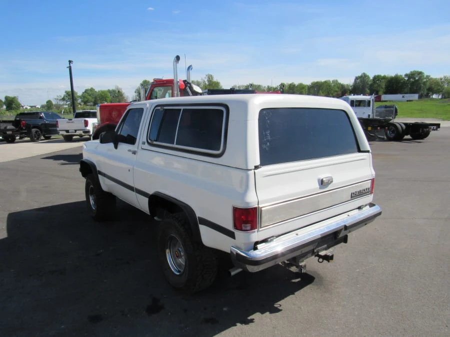 1991 Chevrolet Blazer - Image 2 of 21