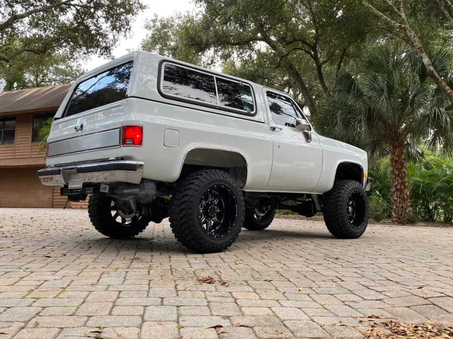 1991 Chevrolet Blazer - Image 3 of 12