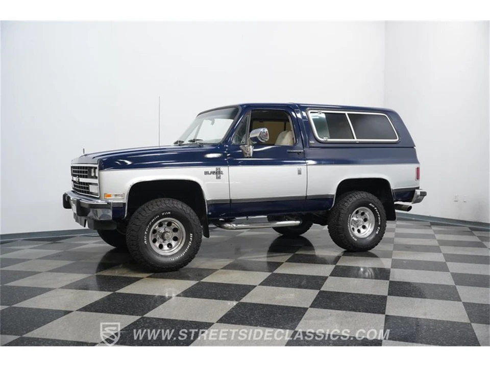 1991 Chevrolet K5 Blazer 2nd Gen - Image 5 of 31