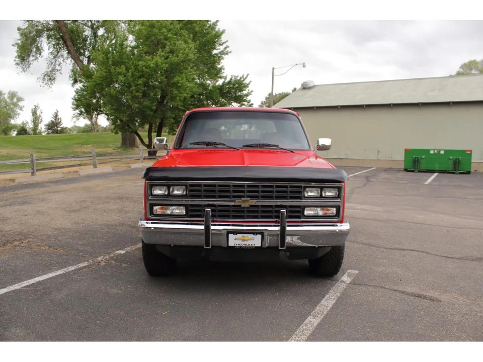 1991 Chevrolet K5 Blazer 2nd Gen - Image 12 of 31