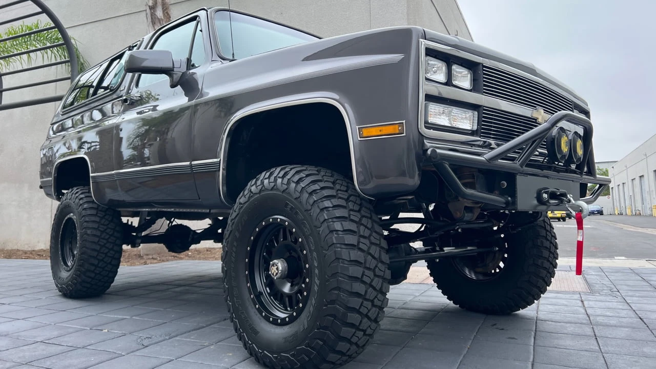 1991 Chevrolet Blazer - Image 18 of 29