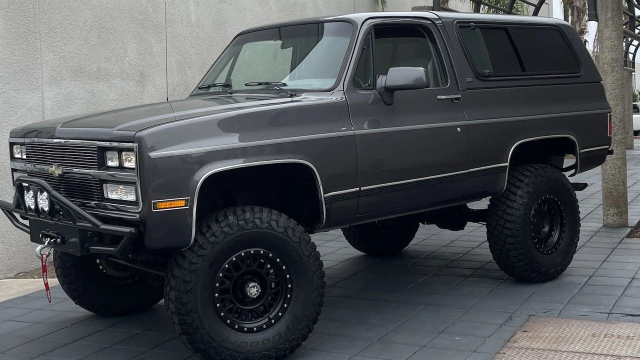 1991 Chevrolet Blazer - Image 29 of 29