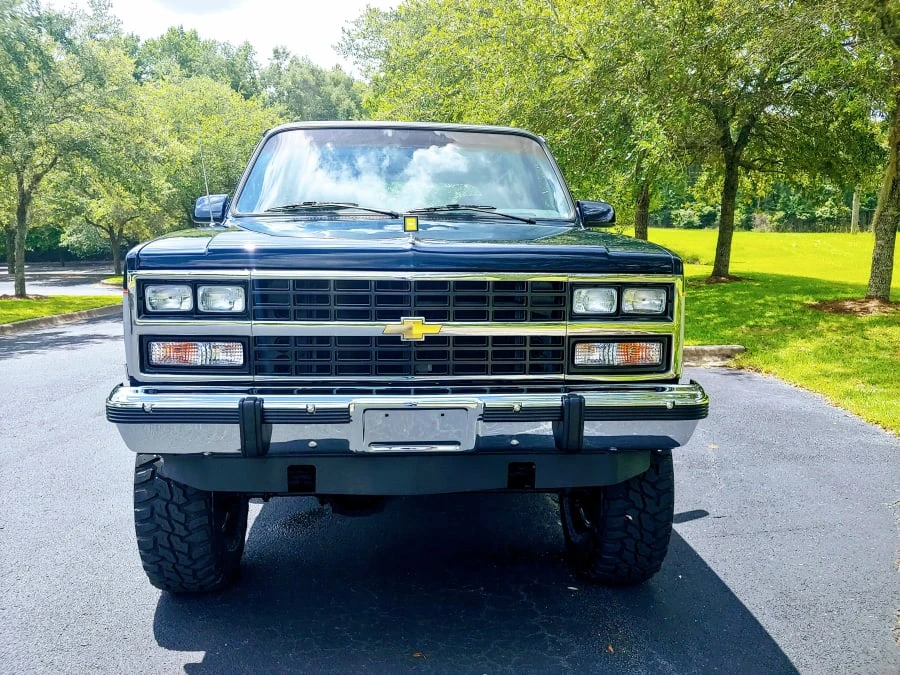 1991 Chevrolet Blazer - Image 9 of 12