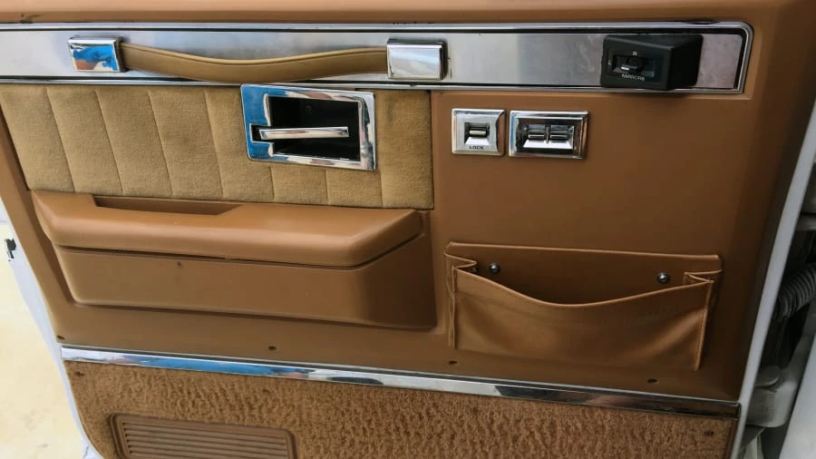 1991 Chevrolet Blazer - Image 7 of 10