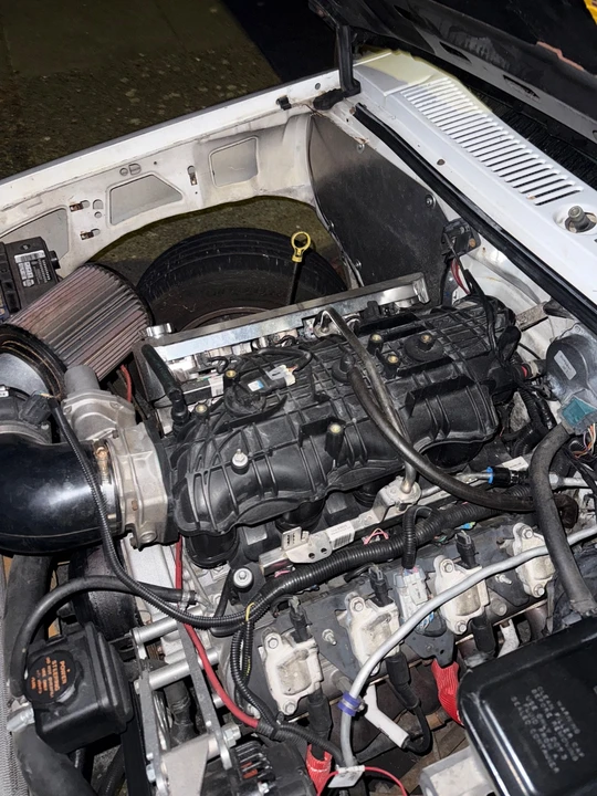 1991 Chevrolet K5 Blazer 2nd Gen - Image 5 of 16