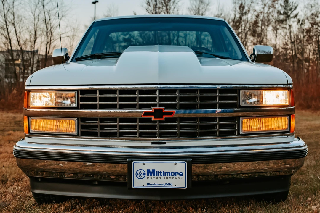 1991 Chevrolet C/K 4th Gen - Image 2 of 21
