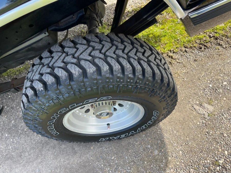 1991 Chevrolet C/K 4th Gen - Image 10 of 17