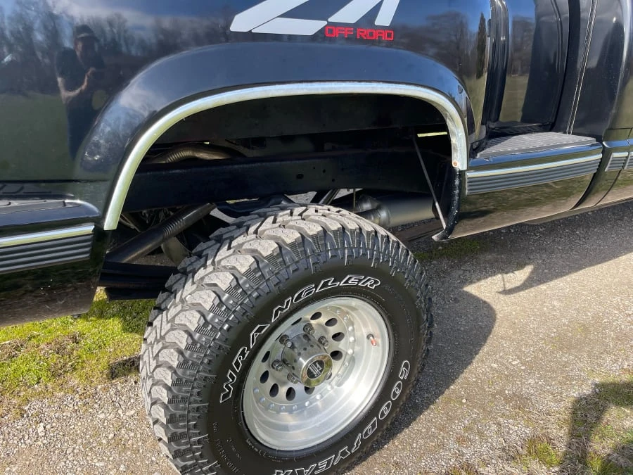 1991 Chevrolet C/K 4th Gen - Image 11 of 17