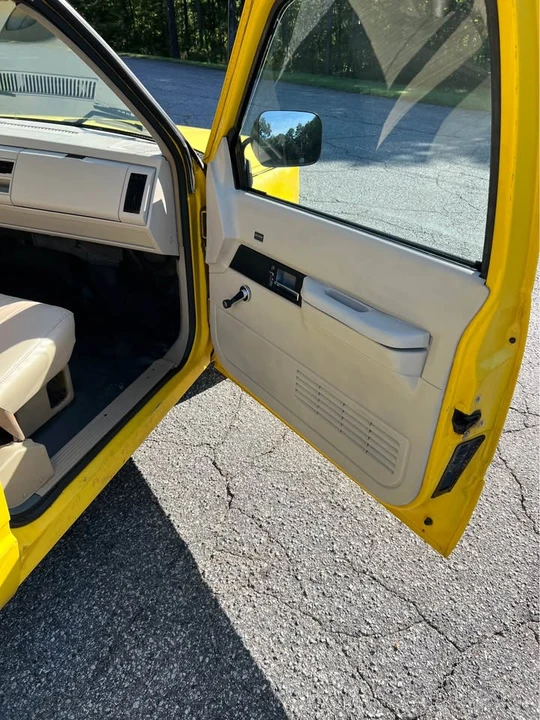 1991 Chevrolet C/K 4th Gen - Image 10 of 17