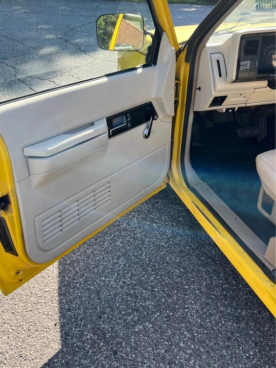 1991 Chevrolet C/K 4th Gen - Image 16 of 17