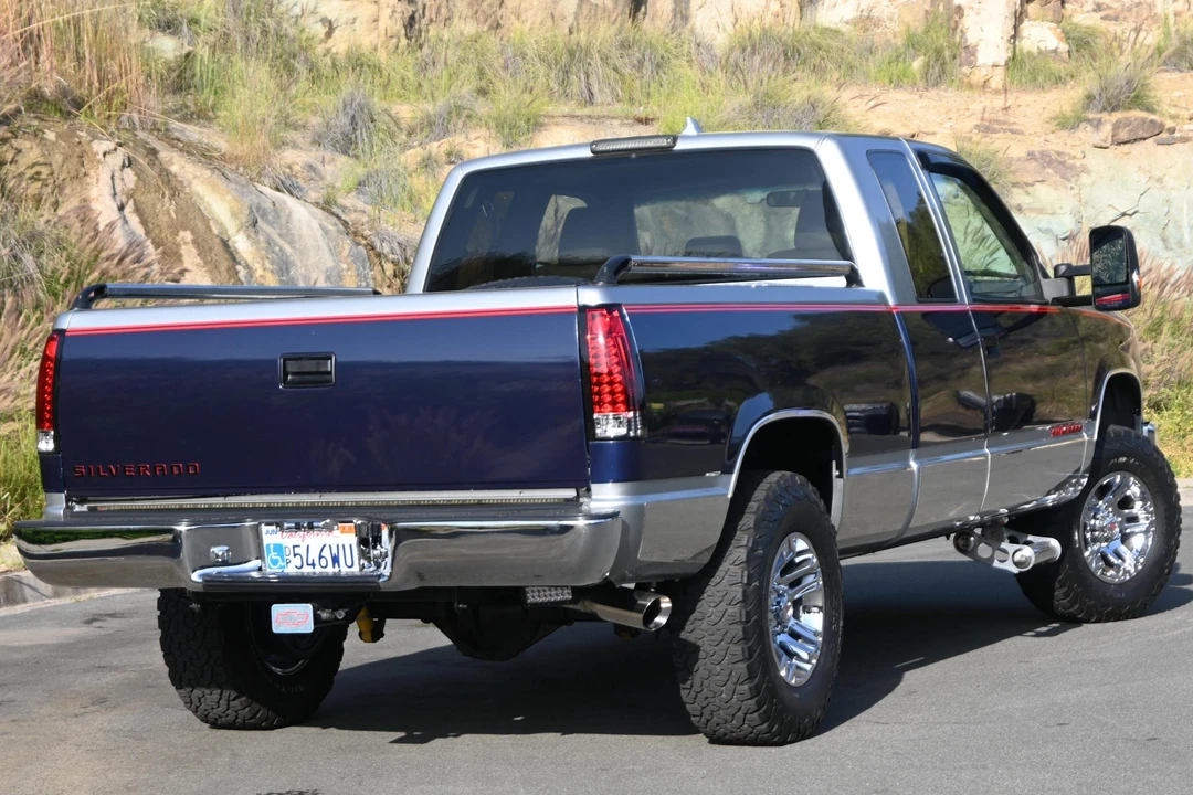 1991 Chevrolet C/K 4th Gen - Image 5 of 11
