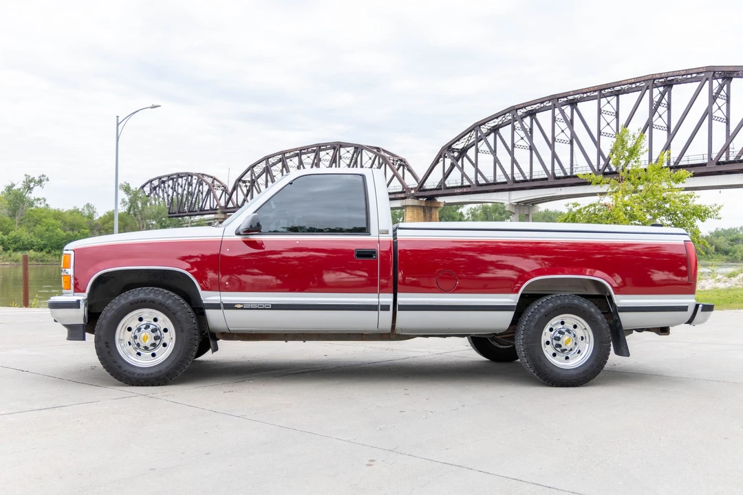 1991 Chevrolet C/K 4th Gen - Image 8 of 31