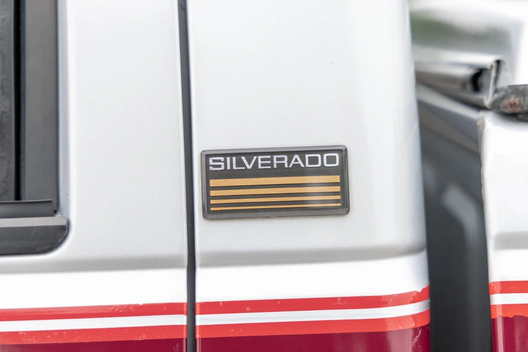 1991 Chevrolet C/K 4th Gen - Image 16 of 31
