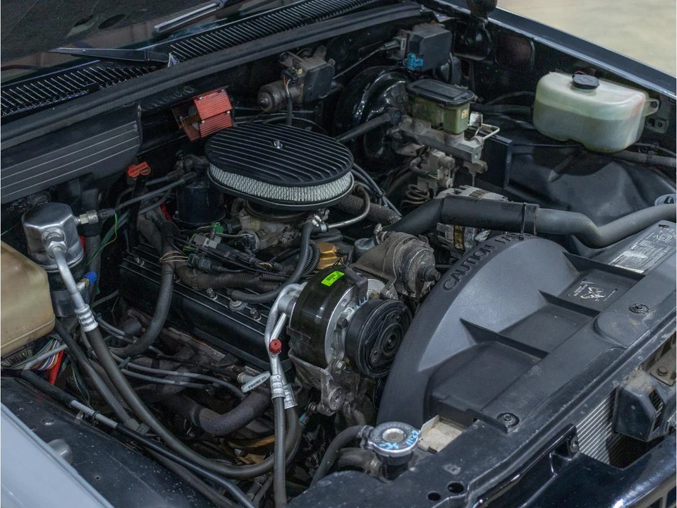 1991 Chevrolet C/K 4th Gen - Image 14 of 31