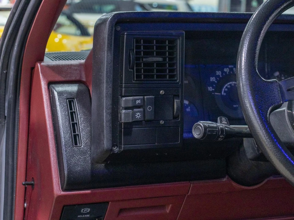 1991 Chevrolet C/K 4th Gen - Image 24 of 31