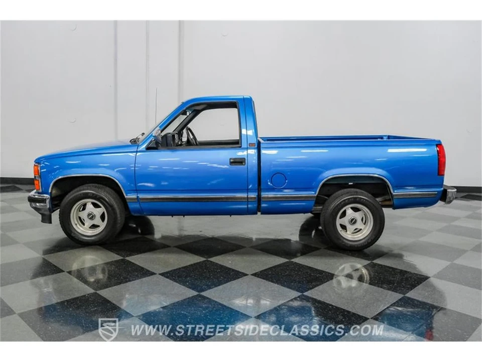 1991 Chevrolet C/K 4th Gen - Image 2 of 31