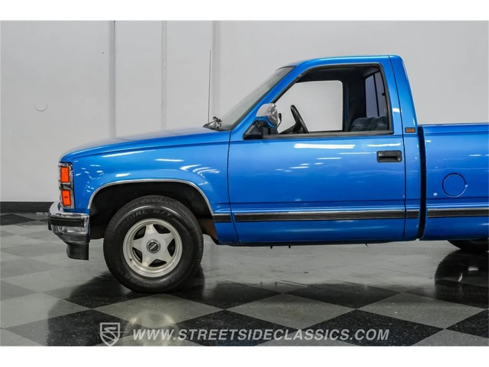 1991 Chevrolet C/K 4th Gen - Image 23 of 31