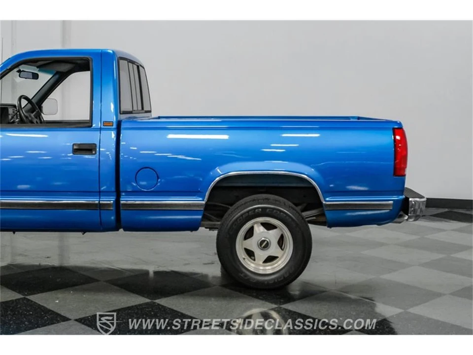 1991 Chevrolet C/K 4th Gen - Image 24 of 31