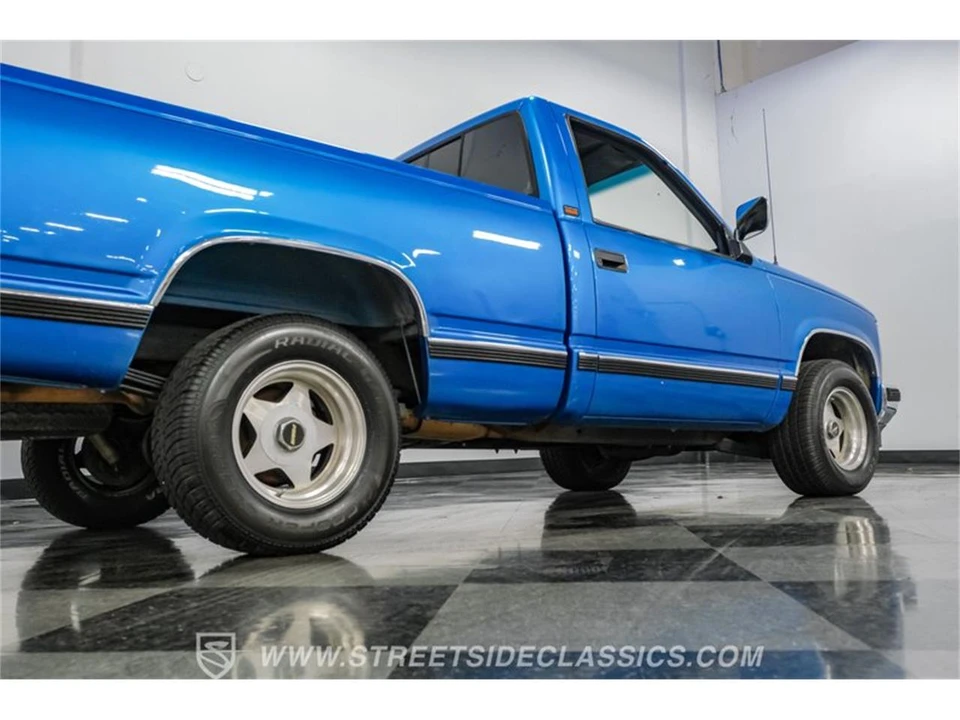 1991 Chevrolet C/K 4th Gen - Image 28 of 31