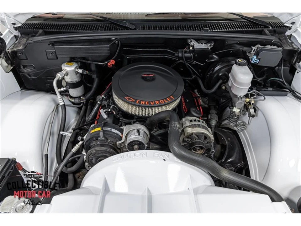 1991 Chevrolet C/K 4th Gen - Image 4 of 31
