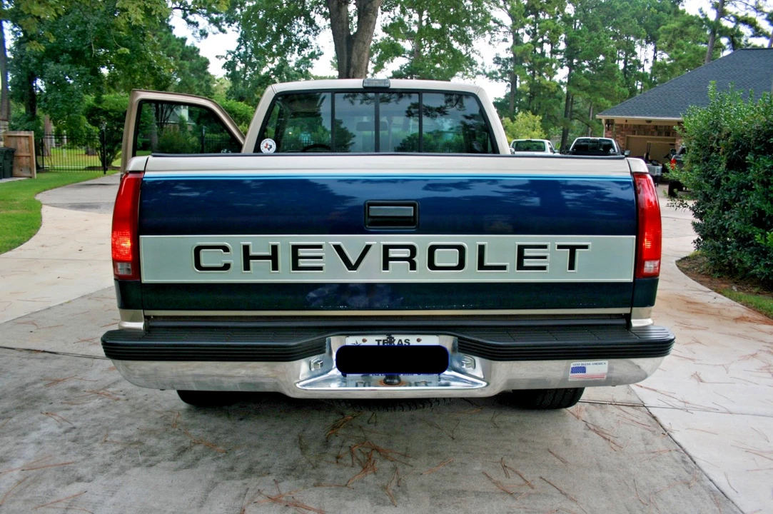 1991 Chevrolet C/K 4th Gen - Image 12 of 13