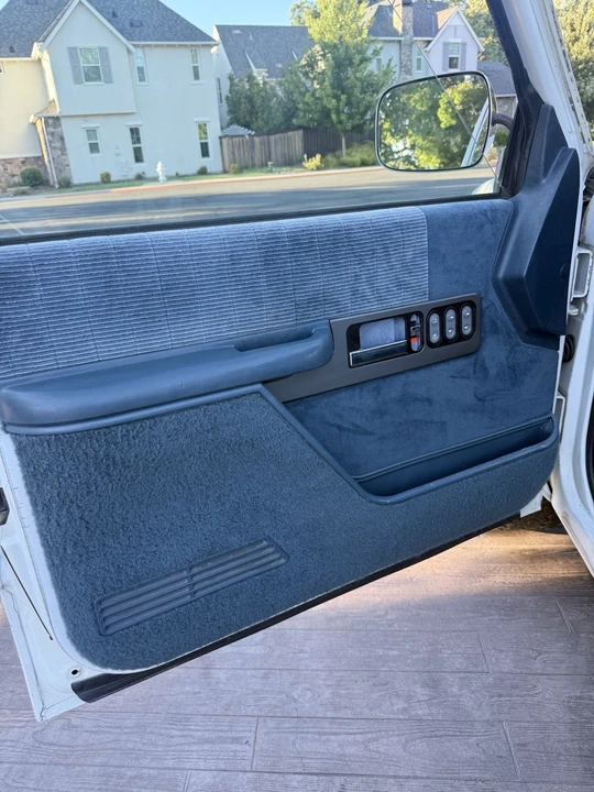 1991 Chevrolet C/K 4th Gen - Image 13 of 17