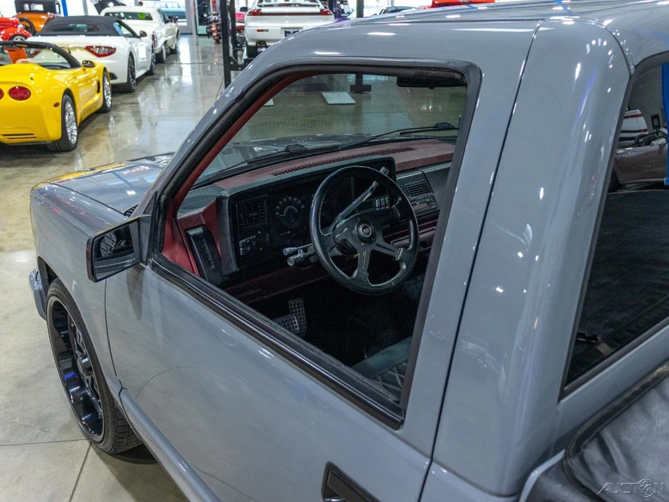 1991 Chevrolet C/K 4th Gen - Image 20 of 24