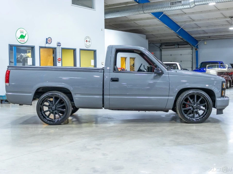 1991 Chevrolet C/K 4th Gen - Image 8 of 24