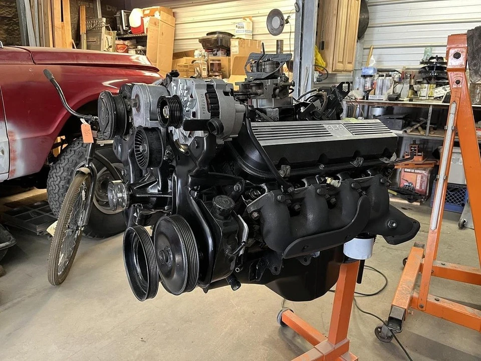 1991 Chevrolet C/K 3rd Gen - Image 2 of 12