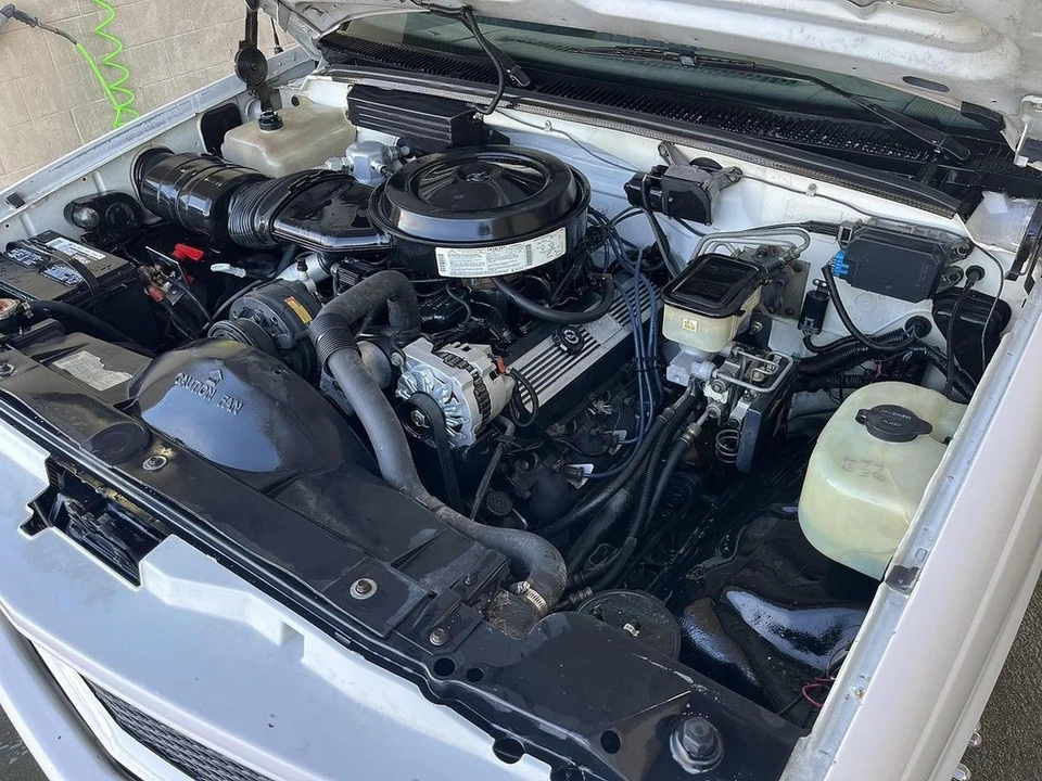 1991 Chevrolet C/K 3rd Gen - Image 11 of 12