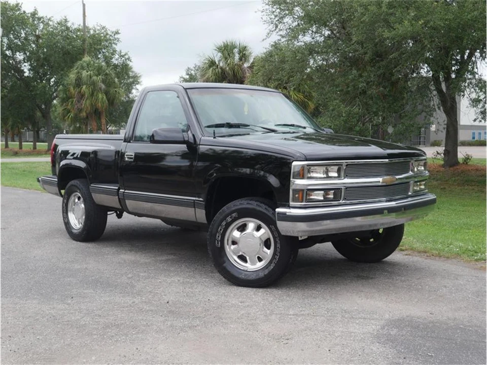 1991 Chevrolet C/K 4th Gen - Image 11 of 31