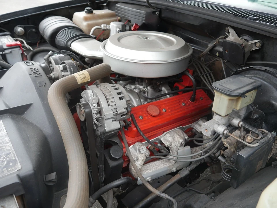 1991 Chevrolet C/K 4th Gen - Image 6 of 24
