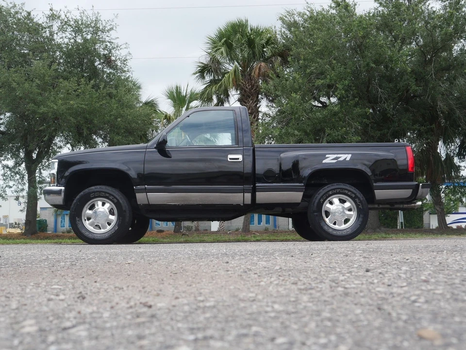1991 Chevrolet C/K 4th Gen - Image 15 of 24