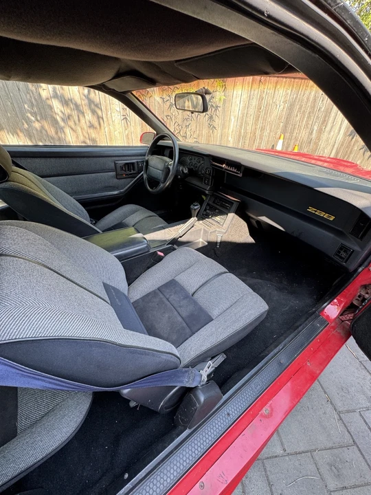 1991 Chevrolet Camaro 3rd Gen - Image 8 of 13