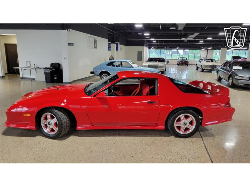 1991 Chevrolet Camaro 3rd Gen - Image 26 of 31