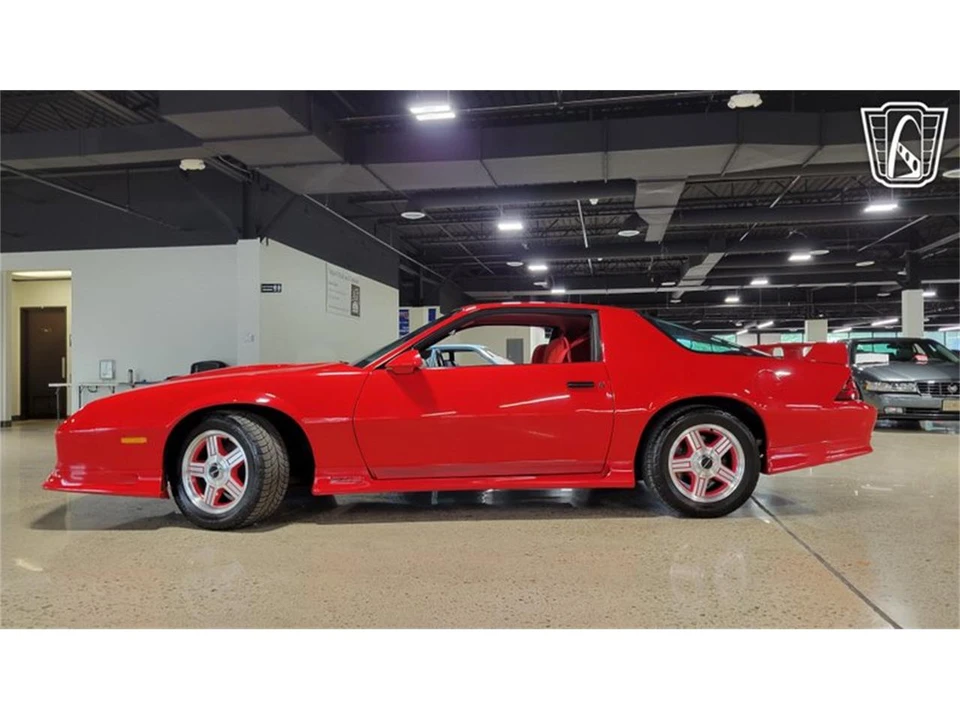 1991 Chevrolet Camaro 3rd Gen - Image 2 of 31