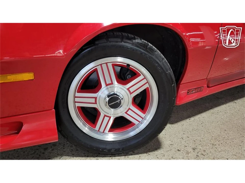 1991 Chevrolet Camaro 3rd Gen - Image 5 of 31