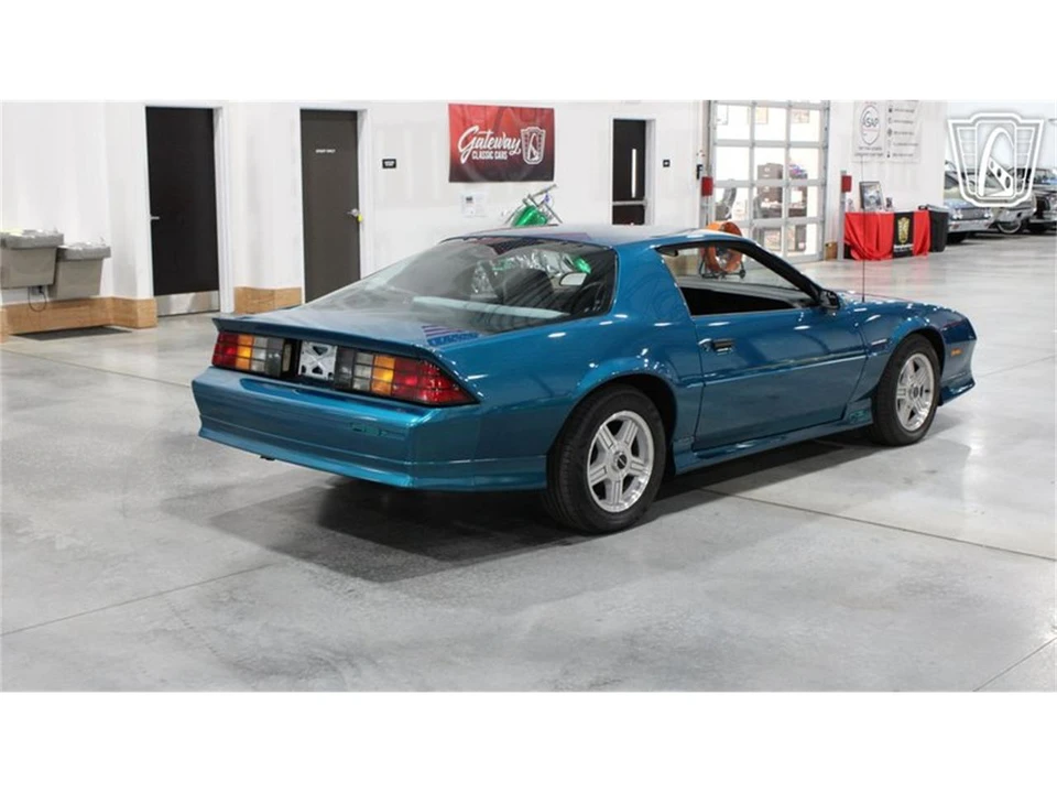 1991 Chevrolet Camaro 3rd Gen - Image 11 of 31