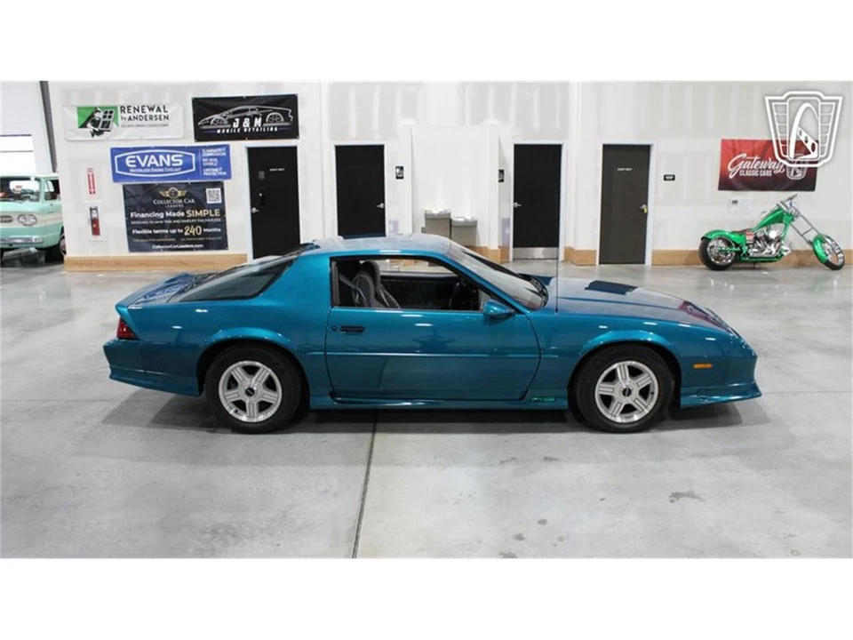 1991 Chevrolet Camaro 3rd Gen - Image 30 of 31