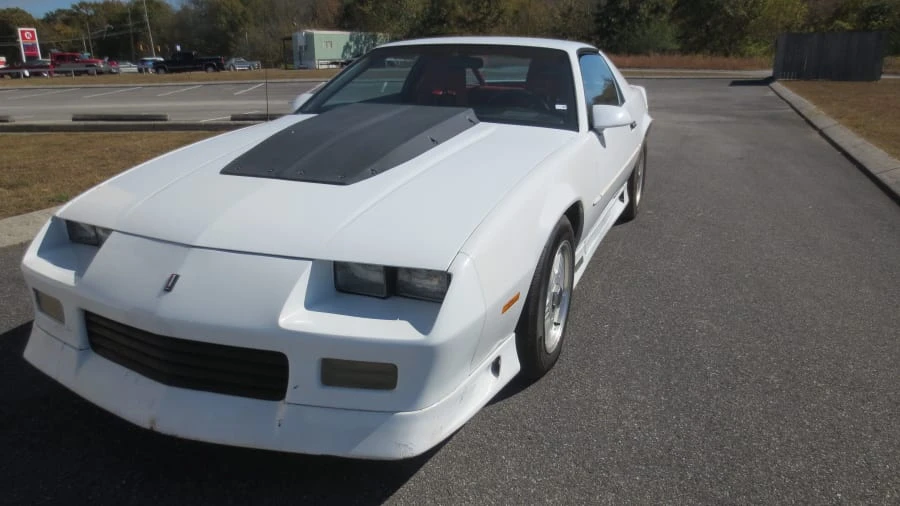 1991 Chevrolet Camaro 3rd Gen - Image 4 of 8