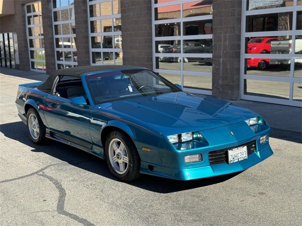 1991 Chevrolet Camaro 3rd Gen - Image 3 of 31