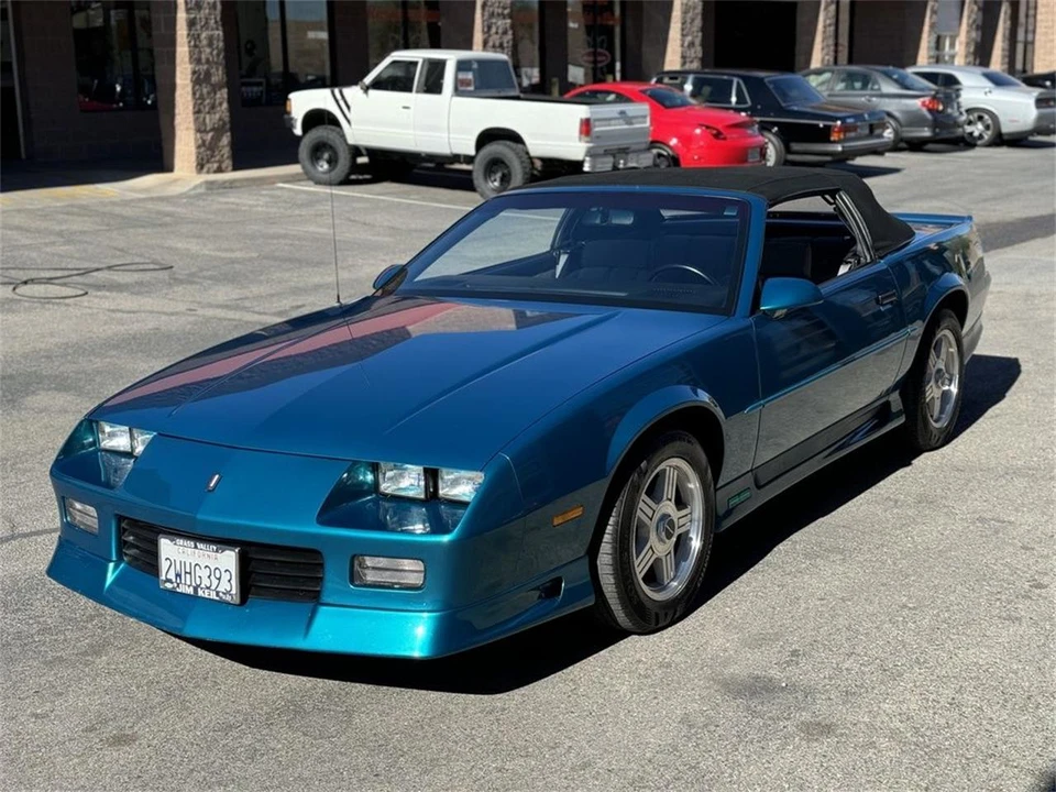 1991 Chevrolet Camaro 3rd Gen - Image 11 of 31