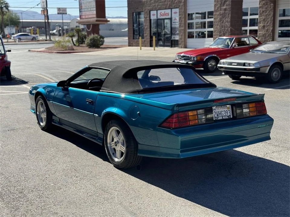 1991 Chevrolet Camaro 3rd Gen - Image 9 of 31