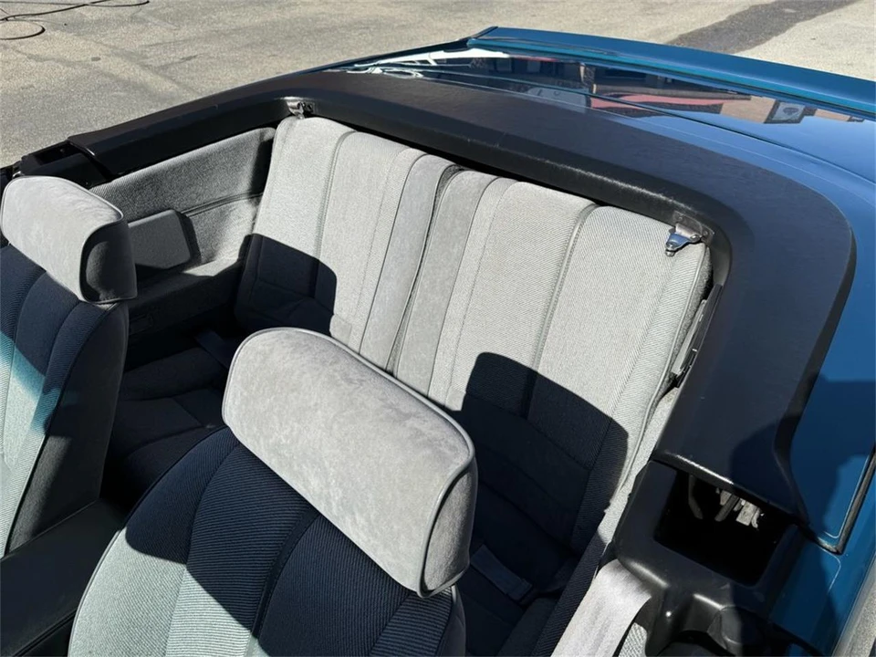 1991 Chevrolet Camaro 3rd Gen - Image 24 of 31