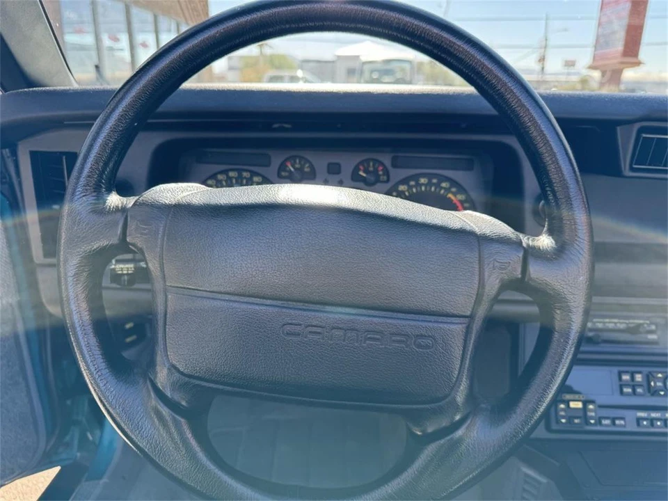 1991 Chevrolet Camaro 3rd Gen - Image 25 of 31