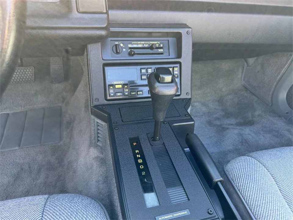 1991 Chevrolet Camaro 3rd Gen - Image 30 of 31