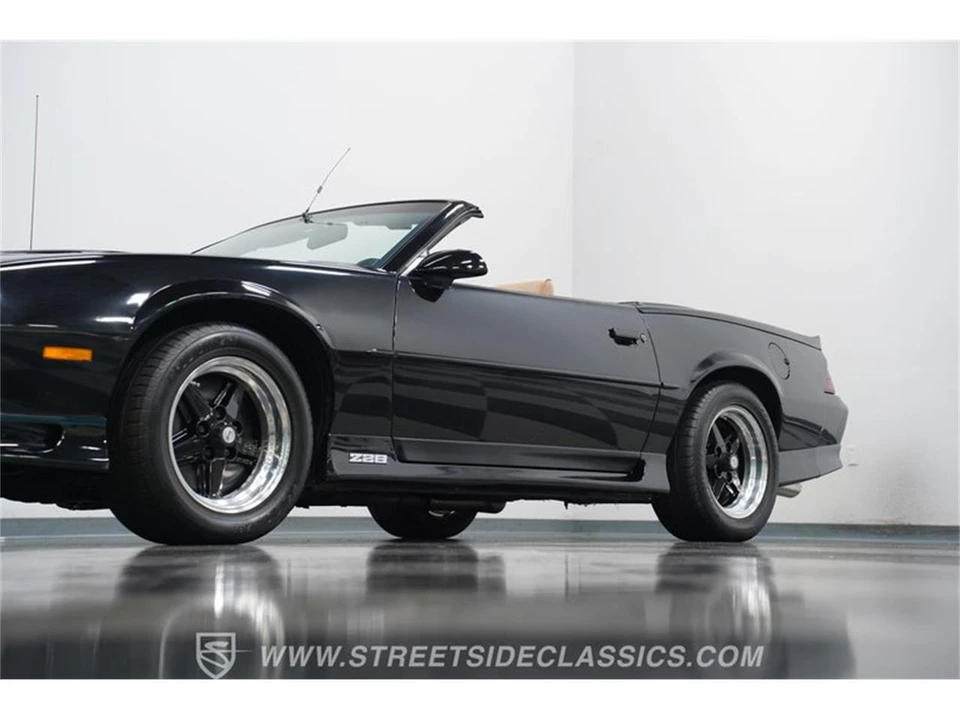 1991 Chevrolet Camaro 3rd Gen - Image 21 of 31