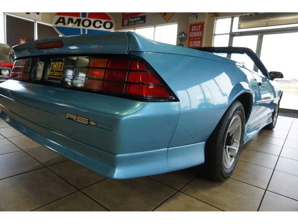 1991 Chevrolet Camaro 3rd Gen - Image 25 of 31