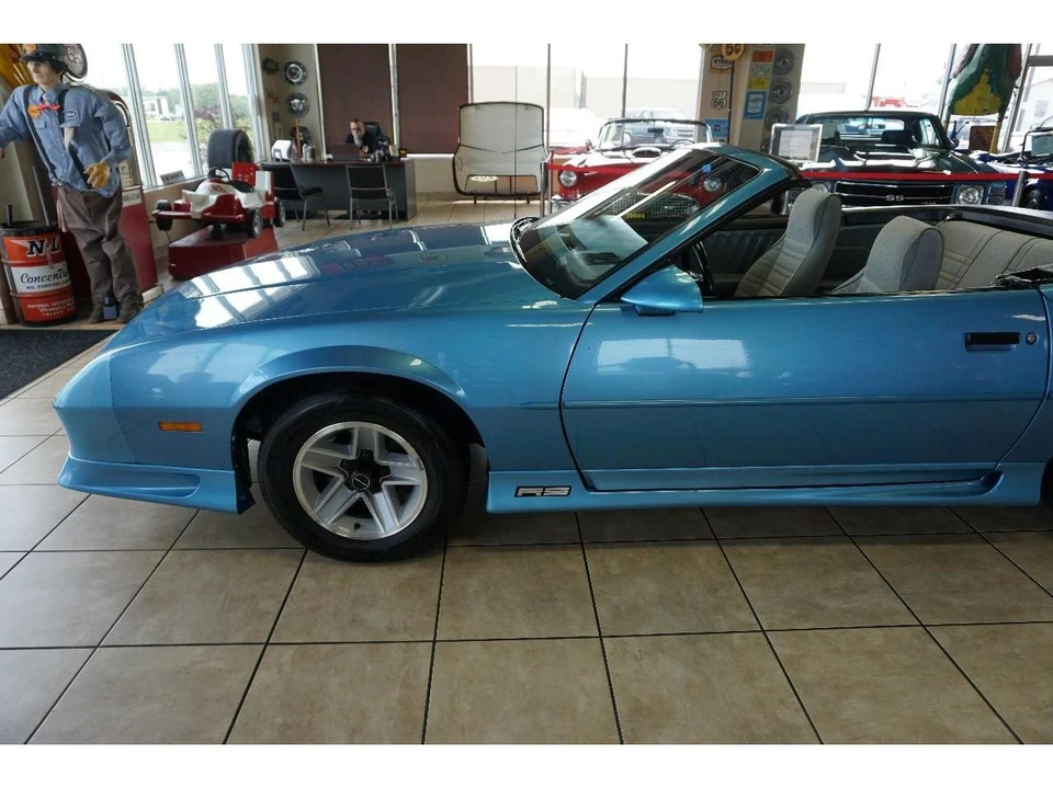 1991 Chevrolet Camaro 3rd Gen - Image 9 of 31