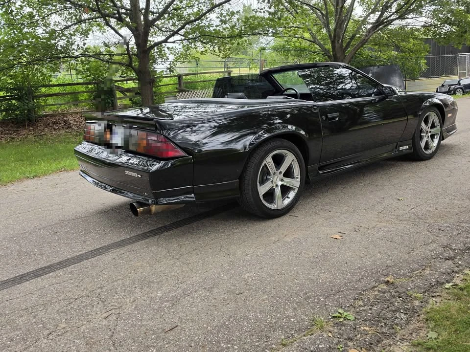1991 Chevrolet Camaro 3rd Gen - Image 3 of 5